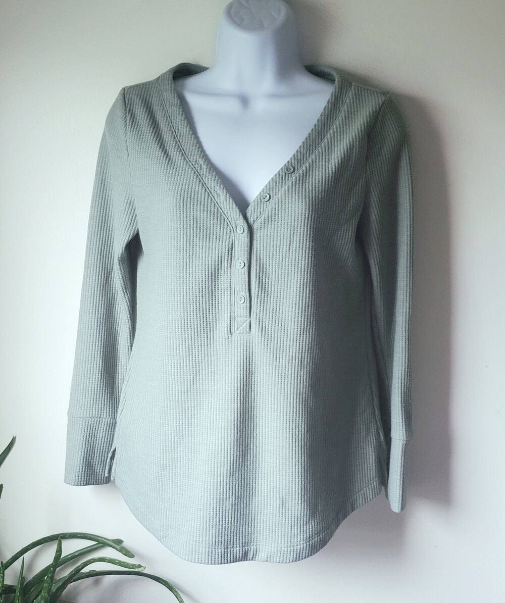 Soma Green Cotton Waffle Knit Long Sleeve Vneck Top Size XS Cabincore Cozy Fall - Picture 1 of 5